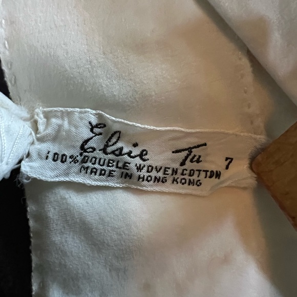 Pair of vintage beaded gloves by Elsie Tu size 7. - Picture 5 of 5